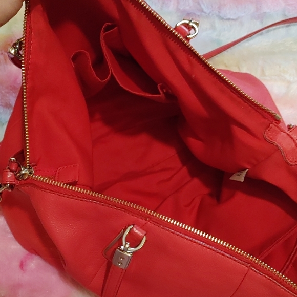 Red authentic Coach bag hobo - Picture 5 of 5